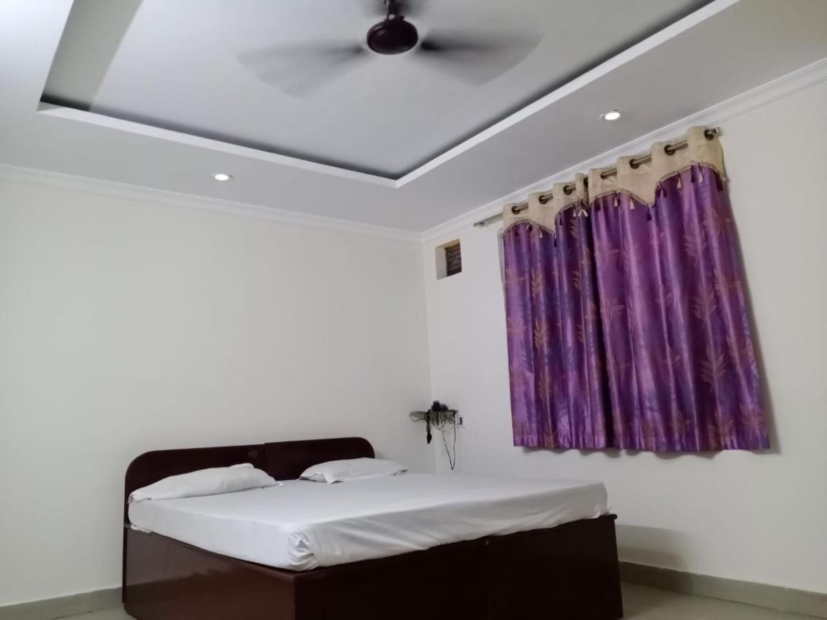 S S Hotel And Restaurant By Wb Economy Jaunpur Экстерьер фото