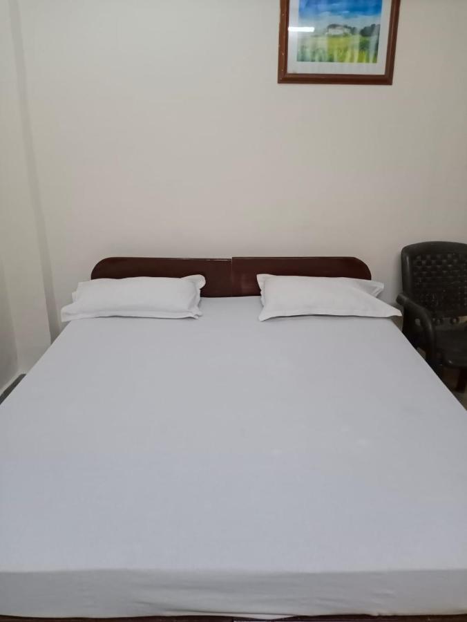 S S Hotel And Restaurant By Wb Economy Jaunpur Экстерьер фото