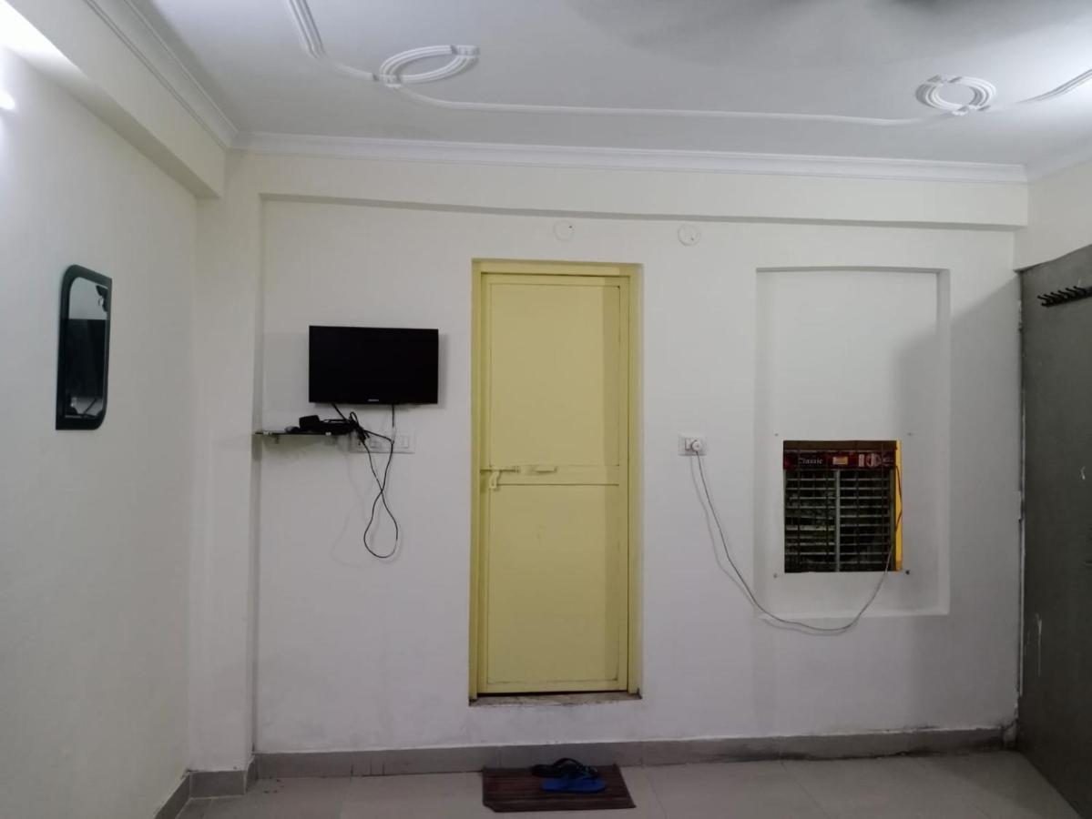 S S Hotel And Restaurant By Wb Economy Jaunpur Экстерьер фото