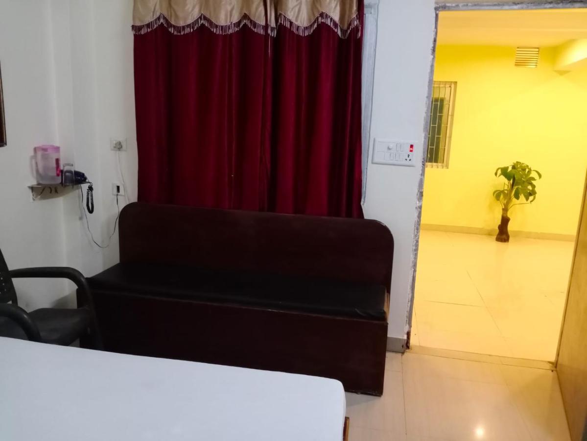 S S Hotel And Restaurant By Wb Economy Jaunpur Экстерьер фото